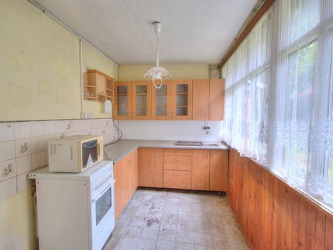 Prodej rodinného domu s velkým potenciálem k rekonstrukci – Borkovany, okr. Břeclav